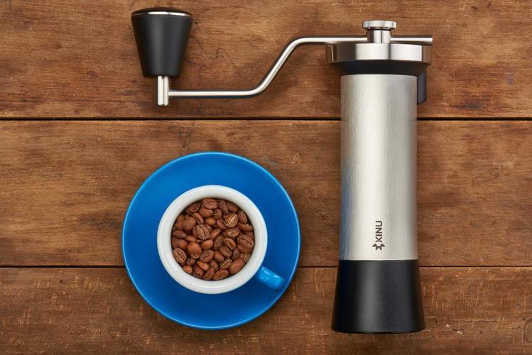 那些手摇磨豆机品牌(国际篇)| 咖啡器具入坑指南 | 咖啡磨豆机推荐